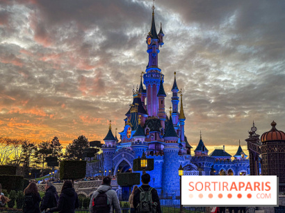 Visuels Disneyland Paris - château coucher de soleil