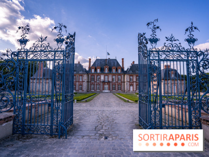 Le Château de Breteuil, ses jardins remarquables et contes de Perrault 