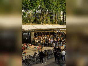 ANNETTE K PASSE EN MODE DOLCE VITA POUR LE MOIS DE MAI