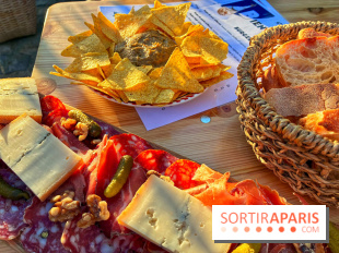 Une péniche-guinguette dédiée à l'apéro sur les quais de Seine  - IMG 4881