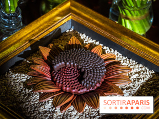 L'Oeuf de Pâques Tournesol du Péninsula Paris, la "Fleur de Lumières" par Anne Coruble