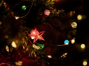 Noël 2025 à Paris : un spectacle de drones lumineux et gratuit dans le Val d'Oise