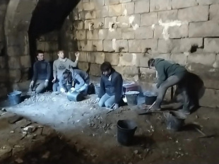 Un atelier pour réaliser un pavé médiéval pour les Journes de l’Archeologie 2026