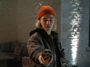 Le Sifflet: Sky Yang