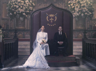 The Handmaid’s Tale : la servante écarlate : Josh Charles, Yvonne Strahovski