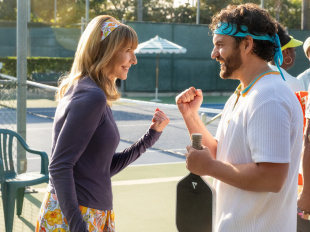 Les fous du pickleball : Mary Steenburgen et Jake Johnson