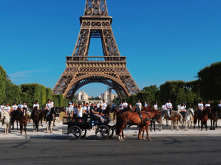 La Route Eiffel, une randonnée équestre  Paris 