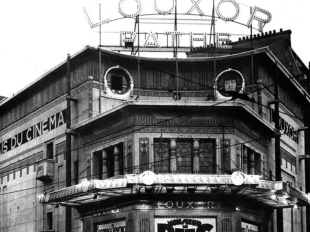 Éphéméride du 5 octobre à Paris : Le magnifique cinéma Le Louxor est sauvé de la destruction