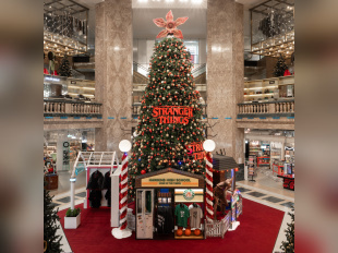 Noël se célèbre aux Galeries Lafayette Champs-Élysées
