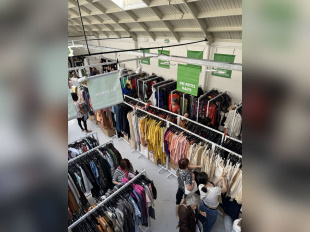 Grande Braderie Humanitaire à l'Espace Commines