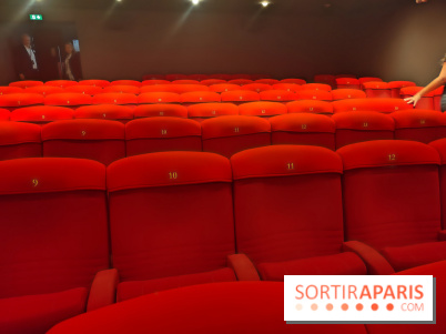 Visuels salles de spectacle et théâtres - salle de cinéma fauteuil rouge