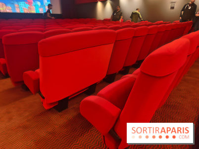 Visuels salles de spectacle et théâtres - salle de cinéma fauteuil rouge