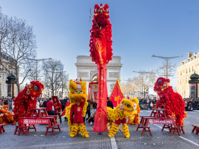 Défilé du Nouvel An Chinois sur les Champs-Élysées 2025 - IMG 7791