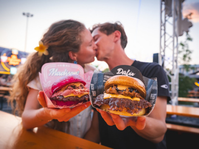 The Champions Burger à Val d’Europe : la compétition de burgers près de Paris - TCB Burdeos 06 26 00167