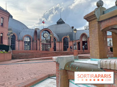 En région parisienne, cette mairie à l'architecture octogonale a de quoi surprendre