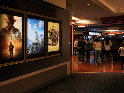 Cinéma : pourquoi les films sortent-ils le mercredi en France ?