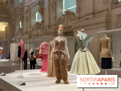 Look, 40 ans de mode au musée : l'exposition couture retrospective du musée des Arts décoratifs