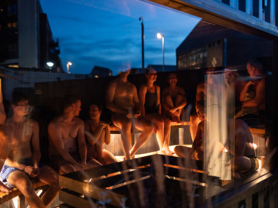 premiers saunas et bains collectifs de France à Ground Control