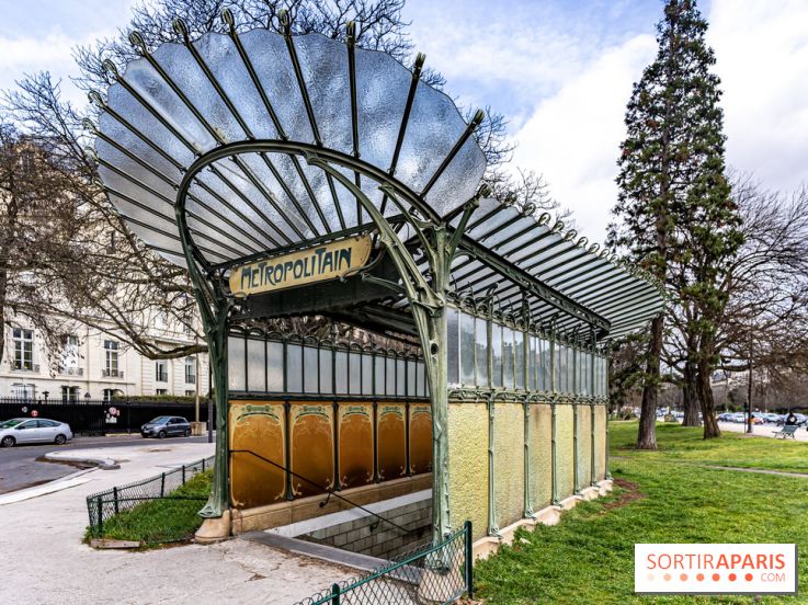 Le dernier édicule de type B d'Hector Guimard - Métro Porte Dauphine