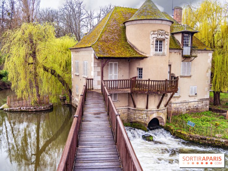 Moret-sur-Loing - citée médiévale - plus beaux détours de France - moulin