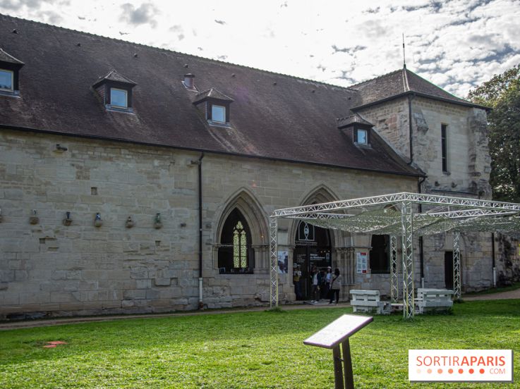 Exposition Entre Les Murs de Tanja Smeets et Karin van Dam Abbaye de Maubuisson