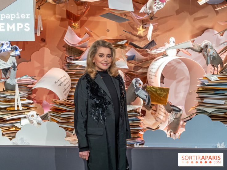 Les vitrines de Noël du Printemps 2023 - inauguration avec Catherine Deneuve