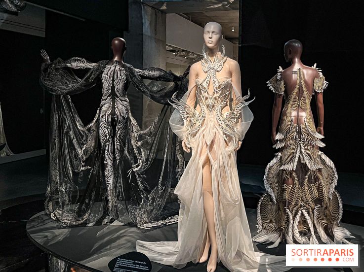 L’exposition retrospective de la créatrice de mode Iris Van Herpen au Musée des Arts Décoratifs
