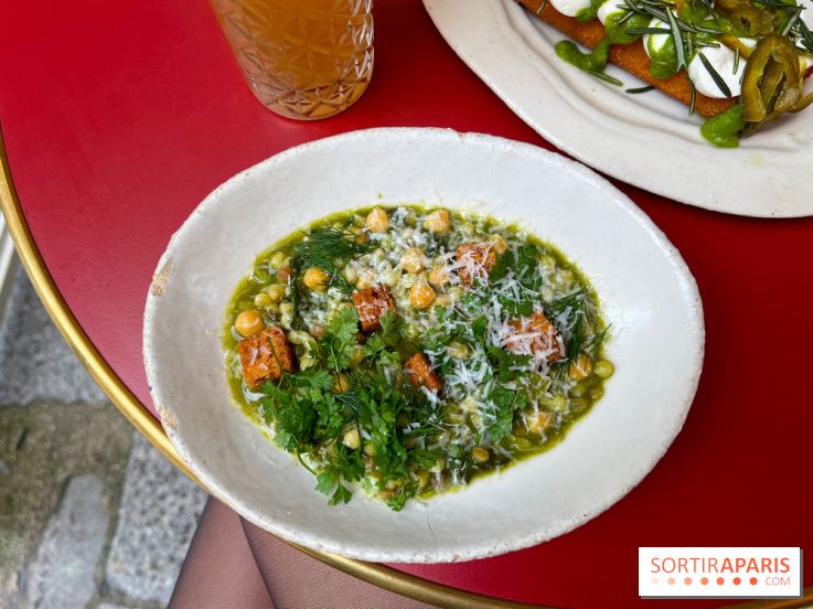 Chez Carrie - Pois chiche, fregola sarda, bouillon, pistou