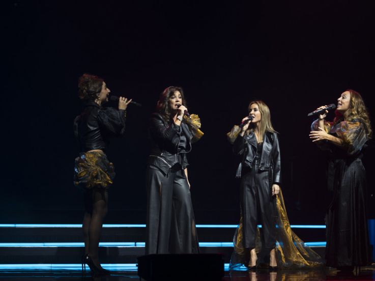 GENERATION CELINE LE MEILLEUR DES TRIBUTES : 4 VOIX POUR UNE LEGENDE