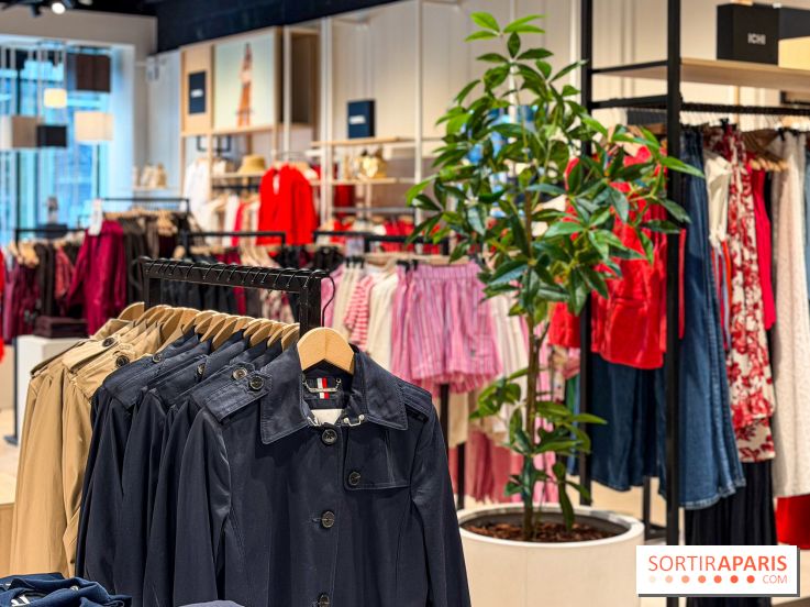 Valvert Croix Blanche : le complexe shopping-loisirs XXL en Essonne avec fontaine et parc à dinosaures