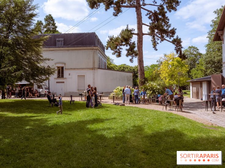 Guinguette du dispensaire et Foodtruck des Écuries au parc du Dispensaire de Sartrouville dans les Yvelines - photos