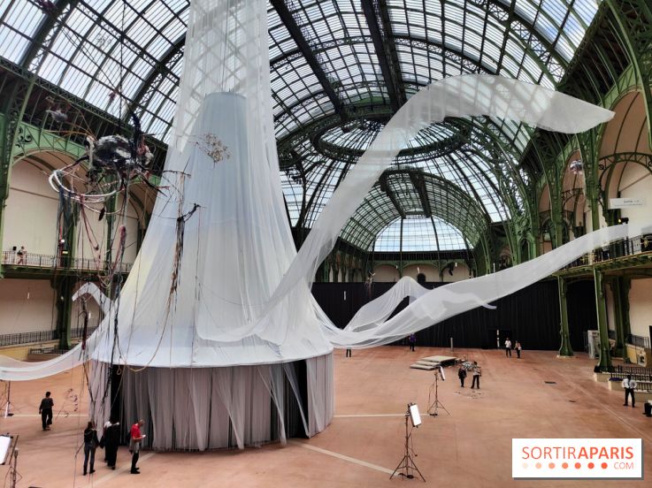 Nous, frissons d'étoile : une installation immersive contemporaine au Grand Palais