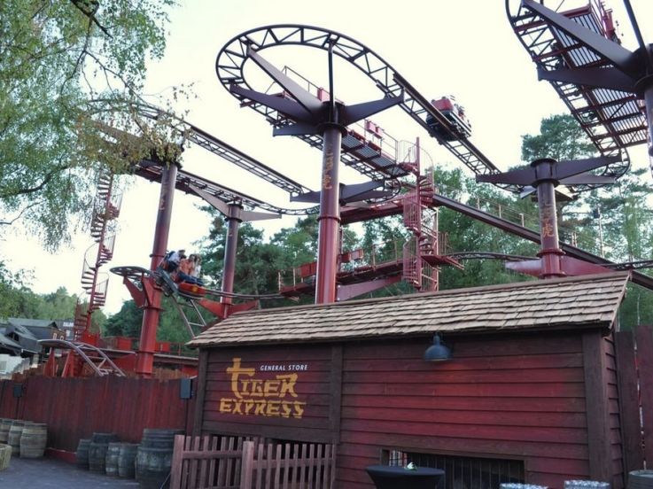 tiger express, mer de sable, attraction, parcours à sensasion
