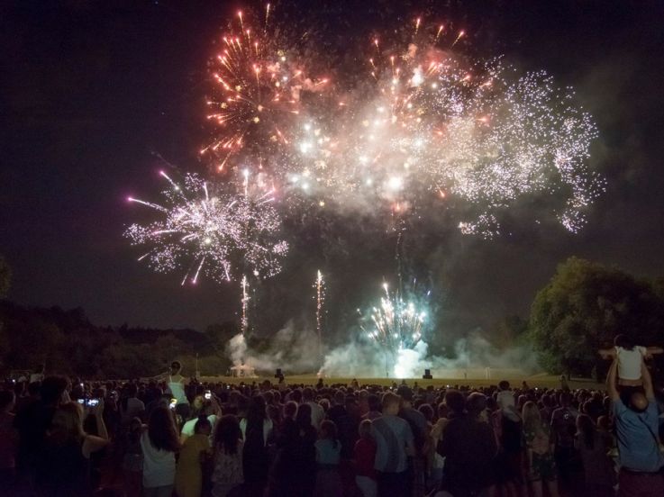 Feu d'artifice du 14 juillet 2019 à Cormeilles-en-Parisis (95)