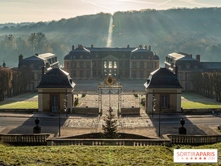 Noël au Château de Dampierre en Yvelines : Lumières, spectacles immersif et balades au programme