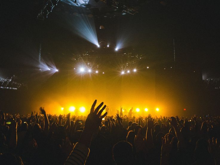 NRJ Music Awards 2024 : nommés, artistes en live... tout ce qu'il faut savoir sur la cérémonie