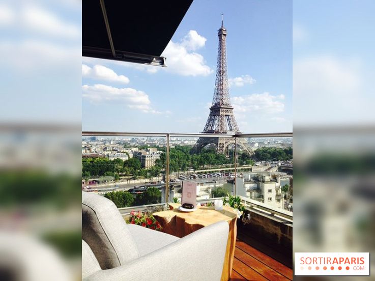 Le Shangri-La Rooftop Lounge