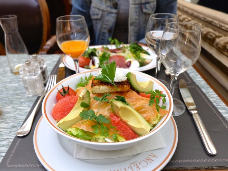 Un déjeuner chez Angelina