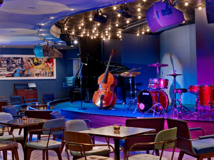 L'hôtel "Le Méridien Étoile" et son club de Jazz rénovés