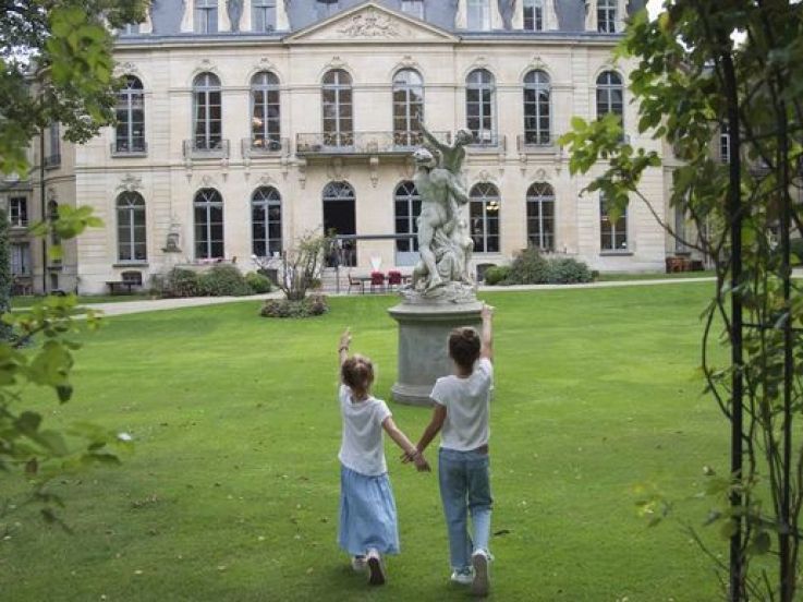 Journées du Patrimoine 2022 au Ministère de l'Agriculture : un marché gourmand à l'Hôtel de Villeroy