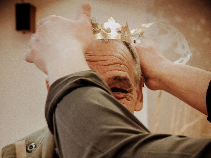 Papy Quichotte, une pièce sur la vieillesse et l’imaginaire au Théâtre Paris-Villette