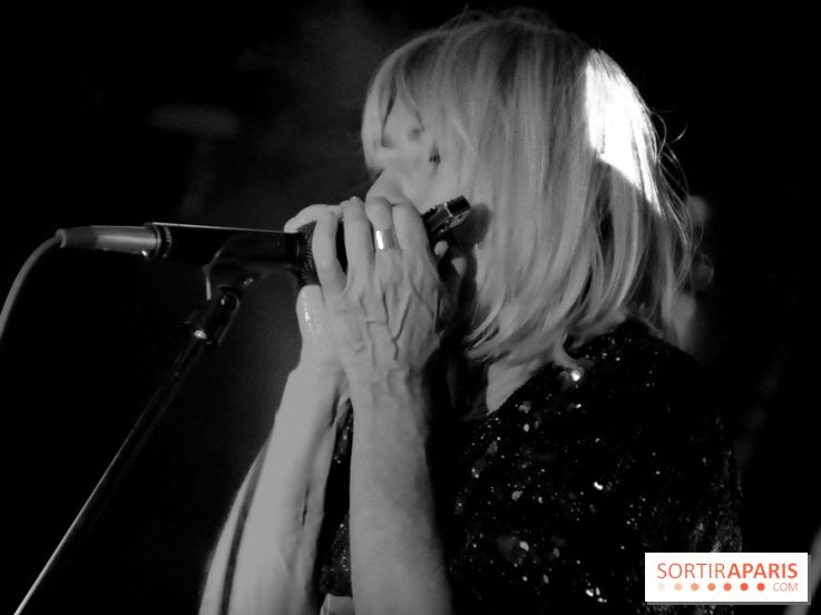 Kim Gordon en concert à Salò