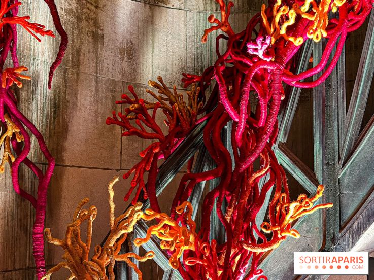 Paris Design Week 2025: une œuvre textile s'invite dans la Colonne de Juillet, place de la Bastille