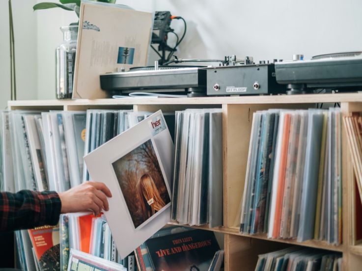 Braderie Vinyles A-ONE Paris