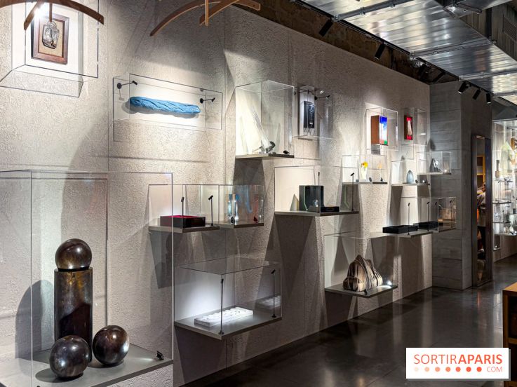 Saint Laurent Rive Droite : une exposition gratuite dédiée à Man Ray, dans la boutique emblématique