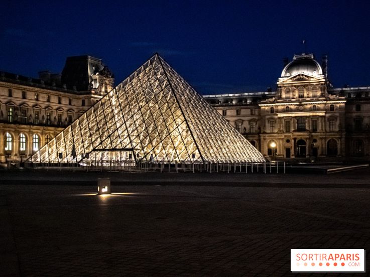 Visuel Paris Louvre nuit