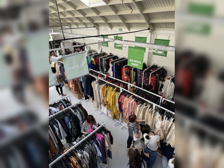 Grande Braderie Humanitaire à l'Espace Commines