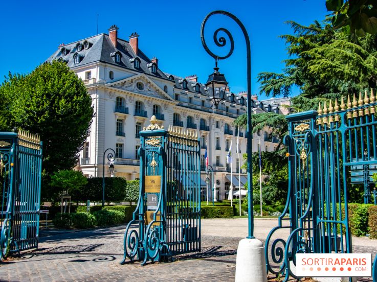 Le Waldorf Astoria Trianon Palace, un écrin royal au cœur du parc de Versailles façade