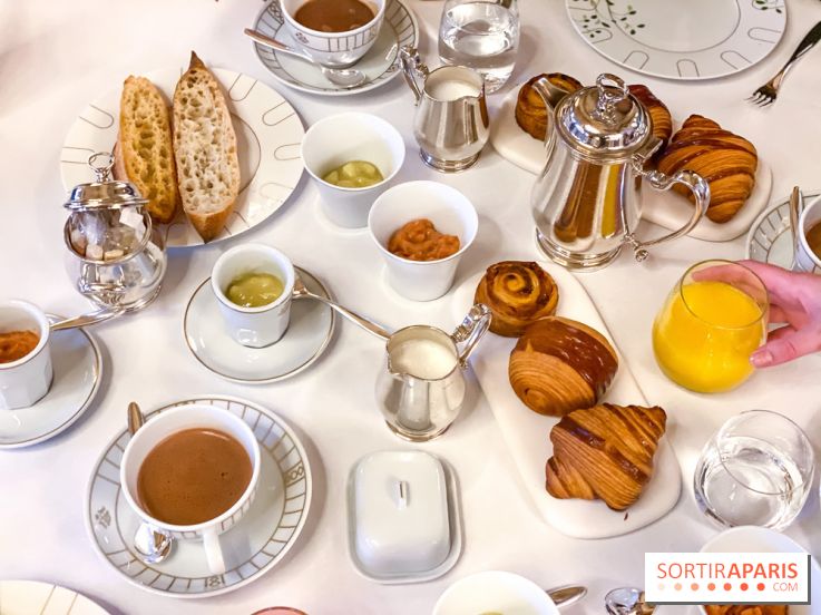 Le petit-déjeuner du Meurice Paris avec les viennoiseries de Cédric Grolet