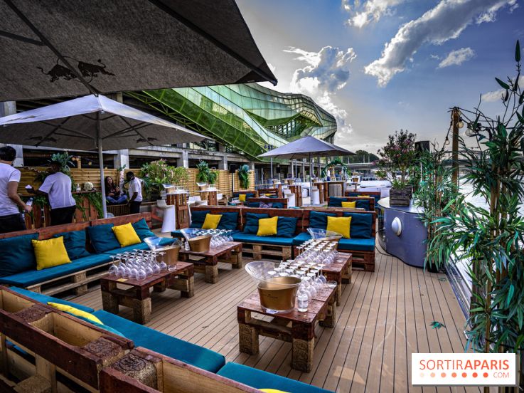 Solarium, la péniche au pied de la Cité de la Mode et du Design